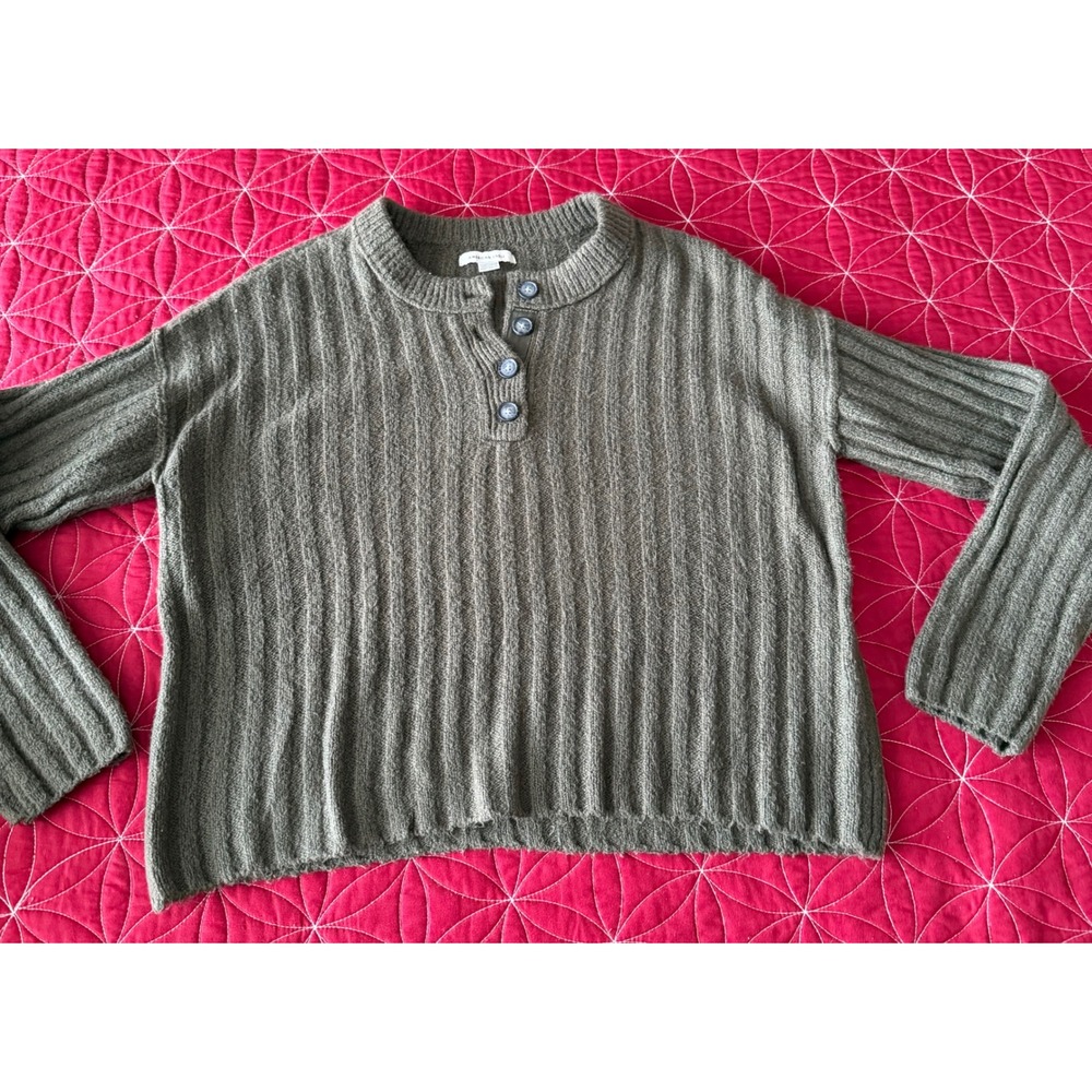 American‎ Eagle Women's Ribbed Knit Button Olive Green Sweater XS Cropped Casual